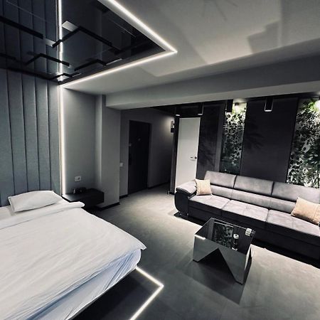The Hatz By Rh Living Boekarest Buitenkant foto