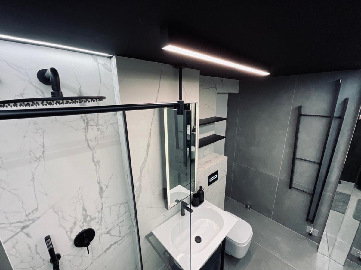 The Hatz By Rh Living Boekarest Buitenkant foto