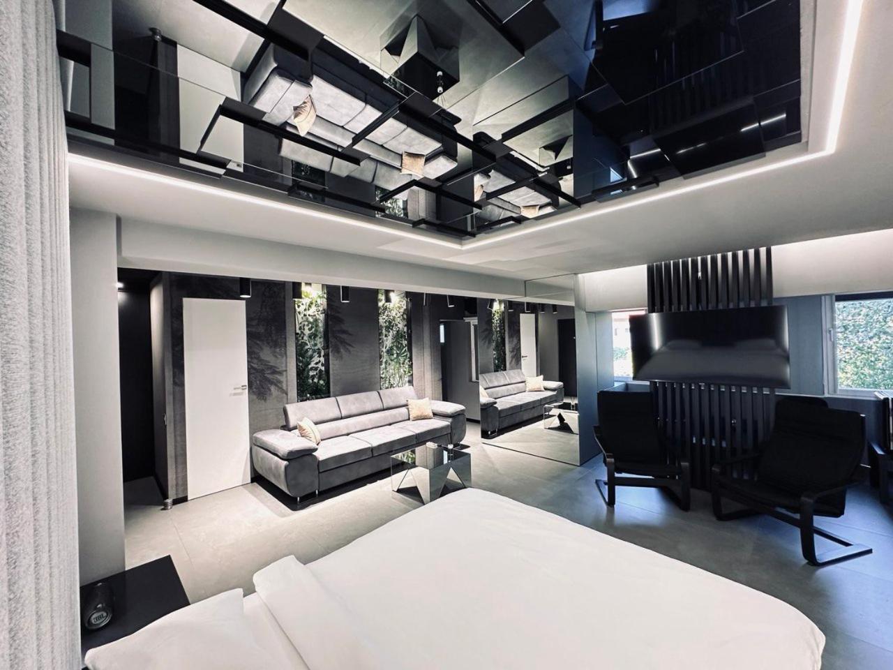 The Hatz By Rh Living Boekarest Buitenkant foto